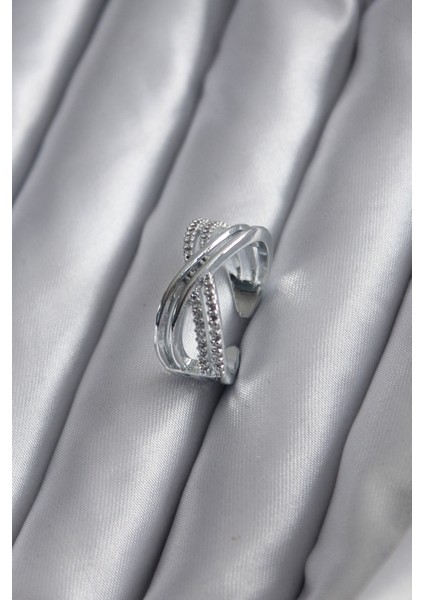 Gümüş Renk Zirkon Taşlı Kadın Yüzük - TJ-BYK2821