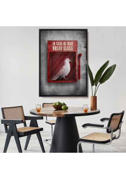 Çerçeveli Savaş Durumunda Camı Kır Güvercin Kanvas TABLO-5258