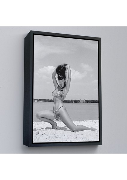 Çerçeveli Leopar Bikinili Bettie Page Duvar TABLOSU-6053 modelleri