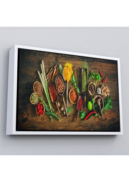Çerçeveli Mutfak Kesme Tahtası Üzerinde Baharatlar Kanvas TABLO-3586