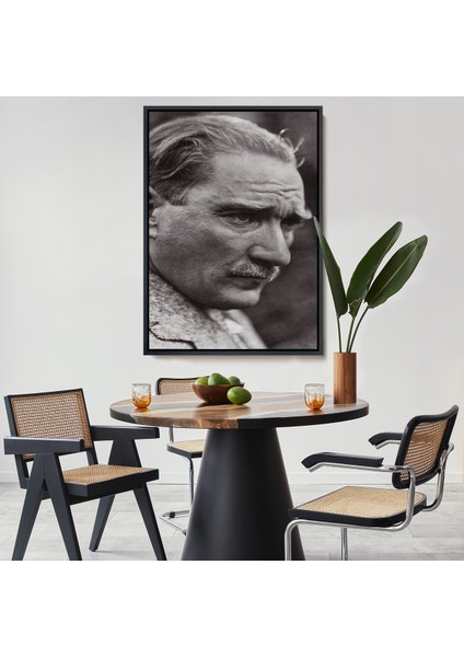 Çerçeveli Mustafa Kemal Atatürk Yakın Çekim Duvar TABLOSU-6213