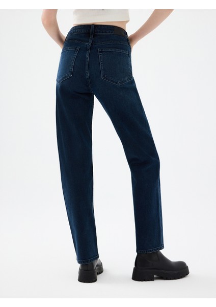 Comfort Straight Comfort Fit Kadın Pantolon modelleri