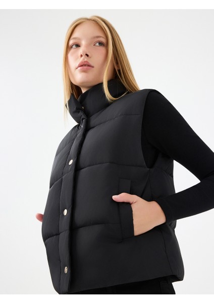 Regular Fit Kadın Yelek fırsatları