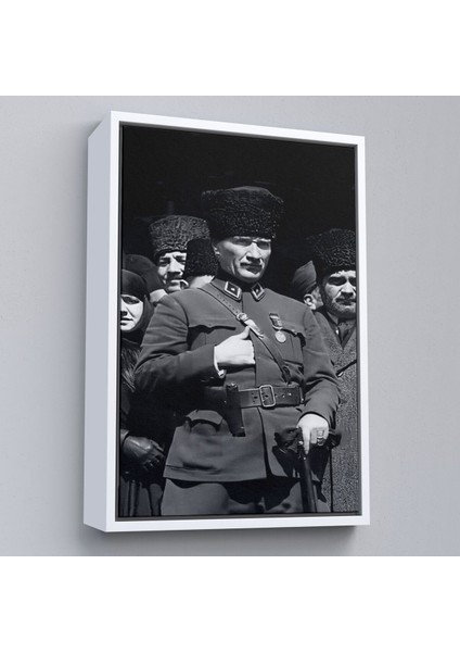 Çerçeveli Atatürk Portre Tablosu Mustafa Kemal Atatürk Dikdörtgen Dekoratif Kanvas TABLO-123