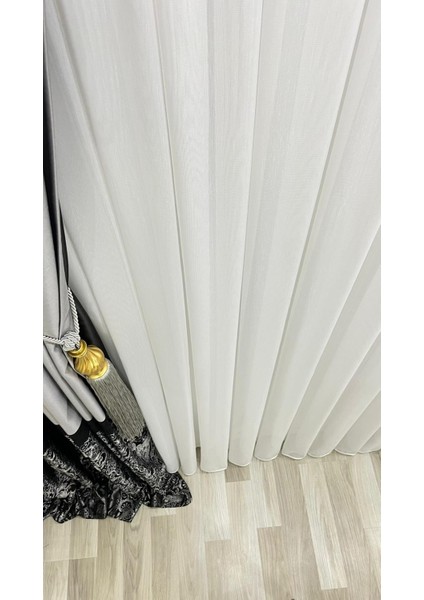 Taçsoft Bambu Ağır Gramajlı Şantuklu 1/3 Kat Sık Pileli Tül Perde Her Odaya Uygun Ütü Istemeyen