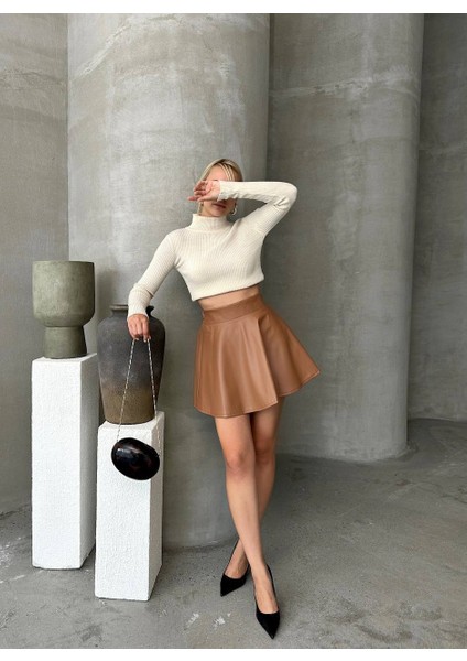 Çan Model Suni Deri Kadın Mini Etek fırsatları