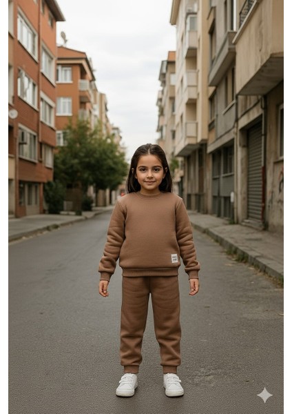 Erkek ve Kız Çocuk Üç Iplik Içi Şardonlu Alt Üst Takım Uzun Kollu Sweat ve Lastikli Paça