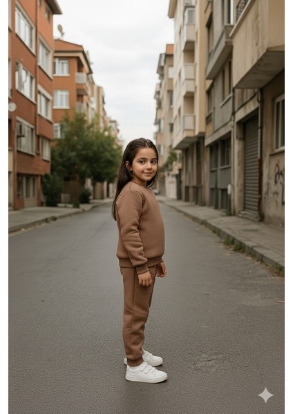 Erkek ve Kız Çocuk Üç Iplik Içi Şardonlu Alt Üst Takım Uzun Kollu Sweat ve Lastikli Paça fiyatları