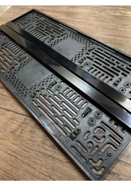 2’li Siyah Oto Plakalık Takımı | Araba Plaka Çerçevesi, Sportif Kolay Montaj modelleri