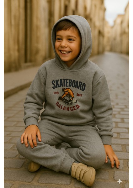 Erkek Çocuk 3 Iplik Içi Şardonlu Alt Üst Takım Uzun Kollu Kapüşonlu Sweat ve Lastikli Paça fiyatları