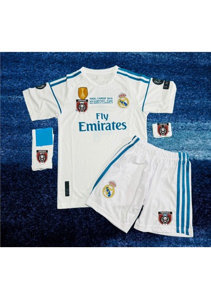 Real Madrid Cristiano Ronaldo Beyaz 2018 Sezon Şampiyonlar Ligi Çocuk Forma Takımı 4 Parça Forma +Şort +Çorap + Bileklik Hediye indirimleri