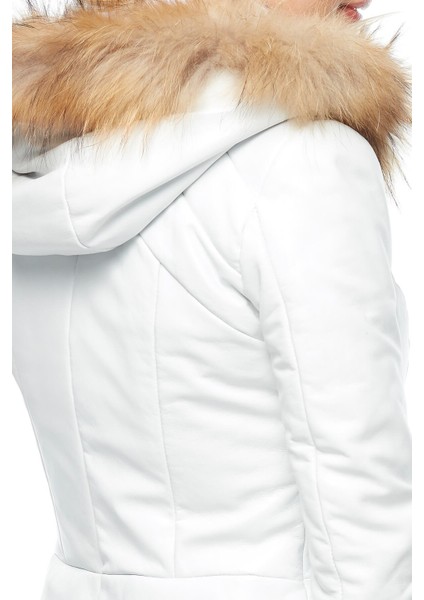 Beyaz Kapüşonlu Deri Mont