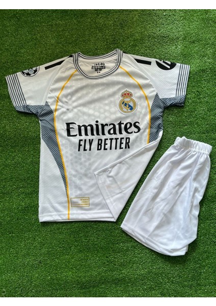 Real Madrid Arda Güler 25/26 Sezon Iç Saha Beyaz Çocuk Forma Takımı 4 Parça Forma +Şort +Çorap + Bileklik Hediye modelleri