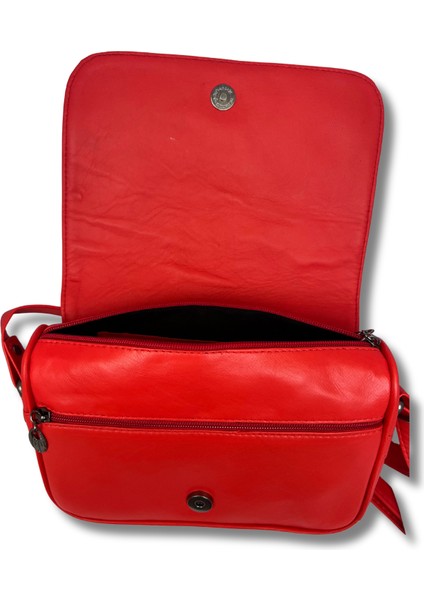 Hakiki Kuzu Derisi Kırmızı Bayan Omuz Çantası 23X16X6 fiyatları