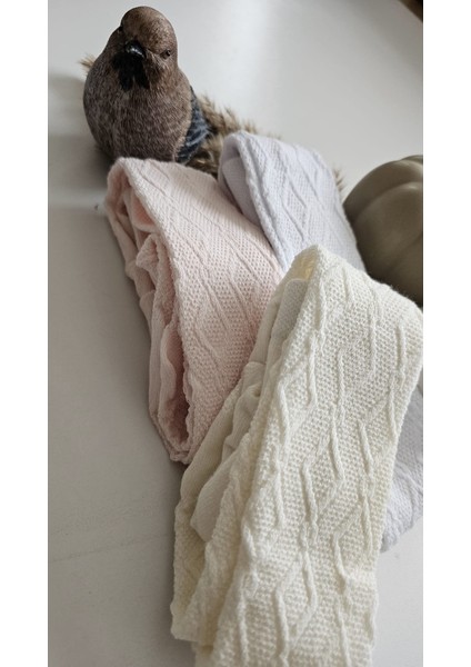 Kız Çocuk Esnek Kabartmalı Külotlu Çorap fırsatları