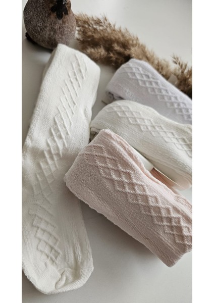 Kız Çocuk Esnek Kabartmalı Külotlu Çorap modelleri