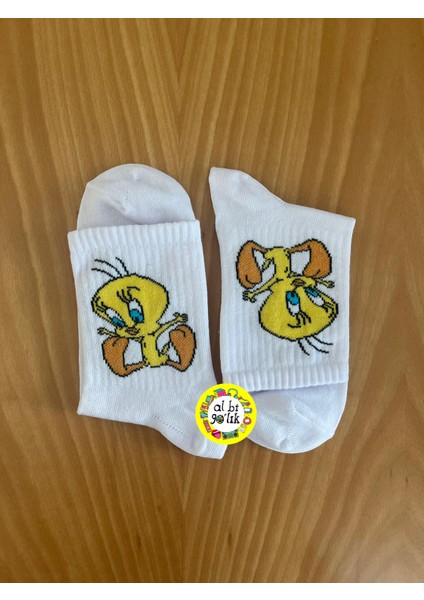 Tweety Çizgi Film Karakter Desenli Kolej Çorap fiyatları