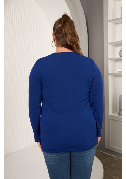 Büyük Beden Geometrik Taşlı Bluz fırsatları