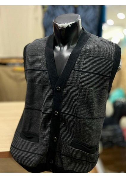 Erkek Triko Düğmeli Cepli Desenli Yelek