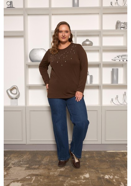 Büyük Beden Önü Taş Detay Bluz