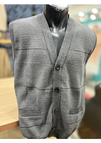 Erkek Triko Düğmeli Cepli Desenli Yelek