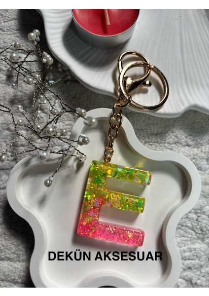 E Harfi Epoksi El Yapımı Anahtarlık