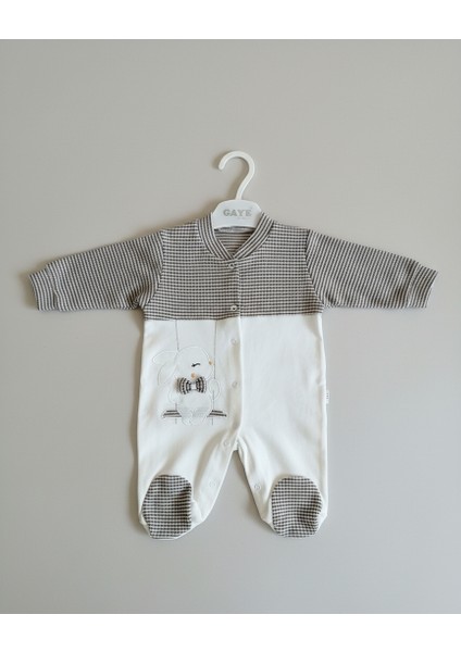 Papyonlu Tavşan Nakışıyla Şık ve Konforlu Bebek Tulumu fiyatları