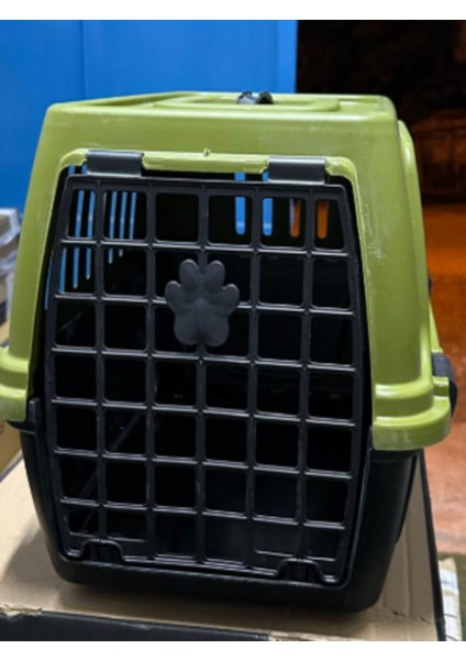 Yeşil Kedi ve Köpek Taşıma Çantası, Hafif ve Şık, 7-8 kg Taşıma Kapasitesi fiyatları