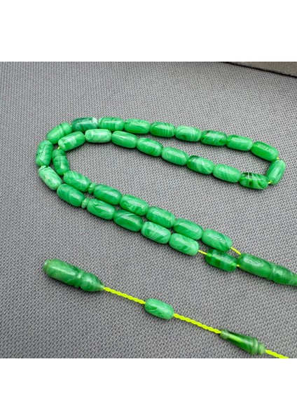 Usta Işçilikli Çimen Yeşili Yoğun Hareli Sıkma Kehribar Tespih modelleri