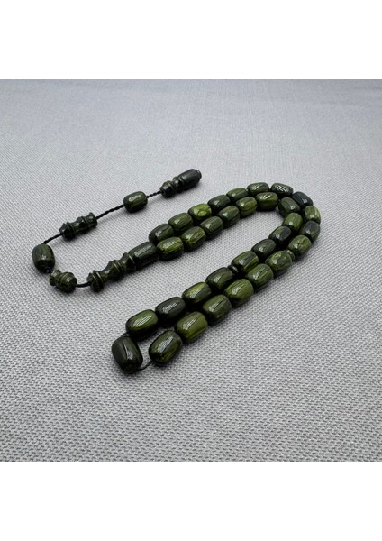 Usta Işçilikli Askeri Yeşil Yoğun Hareli Sıkma Kehribar Tespih modelleri