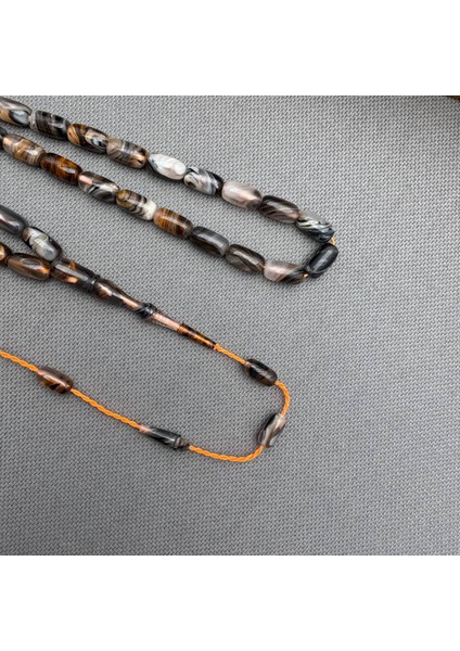 Usta Işçilikli Kahverengi Gri Beyaz Renk Geçişli Yoğun Hareli Sıkma Kehribar Tespih modelleri