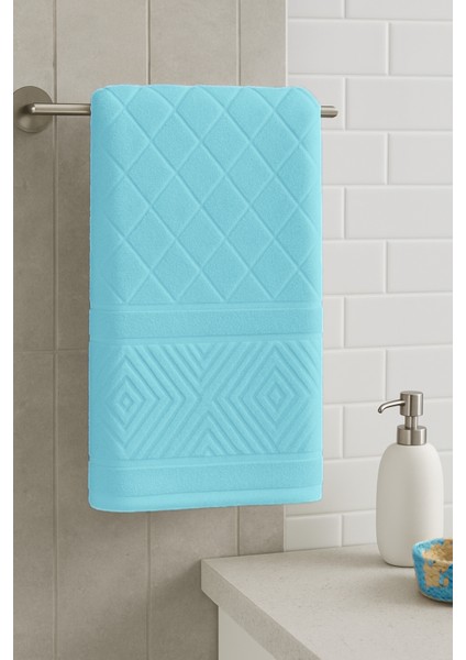 %100 Pamuk 100X150 cm Piramit Desenli Banyo Havlusu – Yumuşak & Su Emici fiyatları