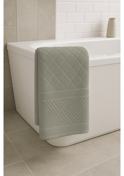 %100 Pamuk 100X150 cm Piramit Desenli Banyo Havlusu – Yumuşak & Su Emici modelleri