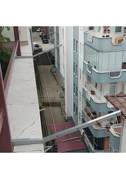 Balkon Duvarı Çamaşır Kurutma Askılığı