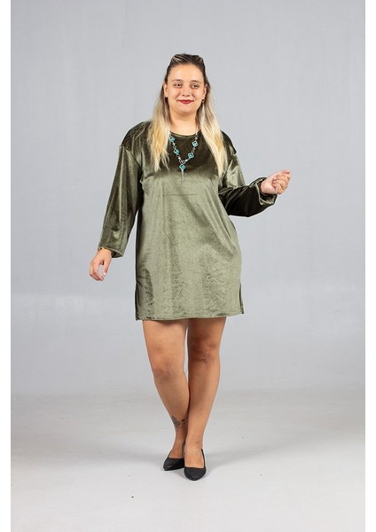 Maksimum Şıklık Kolyeli Büyük Beden Kadife Tunik modelleri