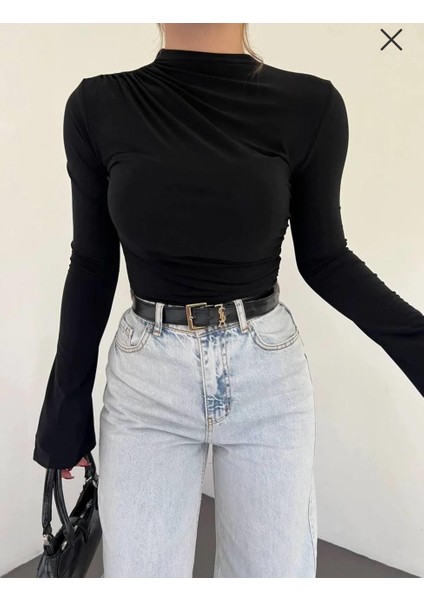 Minimalist Siyah Bluz – Balon Kol & Yüksek Yaka Tasarım fiyatları