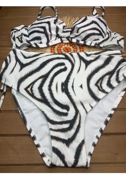 Kadın Siyah Likralı Esnek Şık Rahat Büyük Beden Telli Balenli Toparlayıcı Yüksek Bel Bikini Takım fırsatları