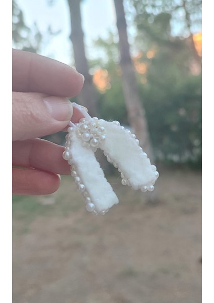 Nal Şeklinde, Cevşenli Araç Içi Ya Da Kapı Süsü / Nazarlık / 4x4 cm / Beyaz Inci