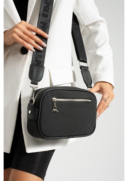 Kadın Postacı Çanta 23*18 cm Çapraz Askılı Suni Deri Omuz Çantası Mega Bag Günlük Kullanıma Uygun modelleri