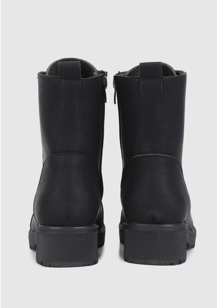 Siyah Kadın Bot fırsatları