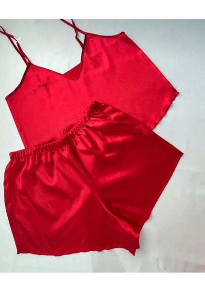 Kırmızı Saten Şortlu Pijama Takımı modelleri
