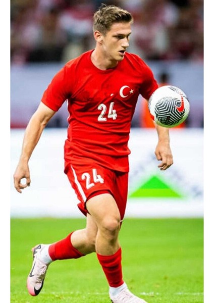 Türkiye Milli Takım Euro 2024 Semîh Kılıçsoy Forması (Kırmızı) fiyatları