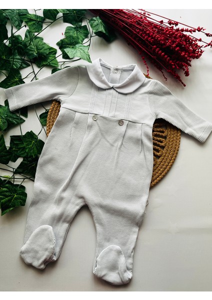 Kopanakili Bebe Yakalı Erkek Bebek Tulum