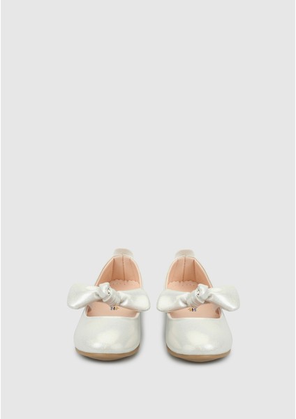 Sedef Beyaz Kız Çocuk Ayakkabı modelleri