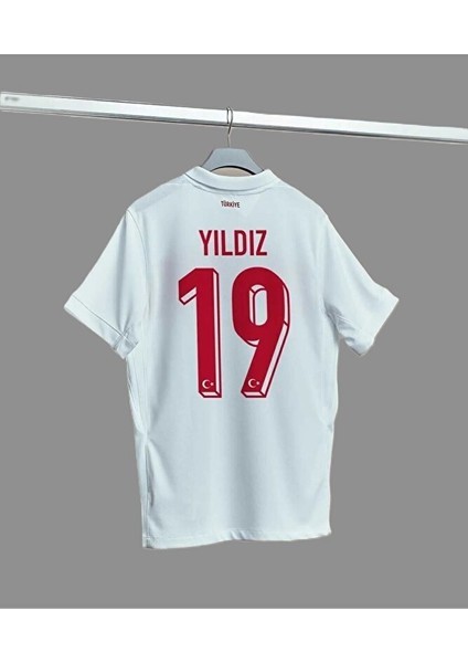 Kenan Yıldız Türkiye Milli Takımı Iç Saha Yetişkin Taraftar Forması