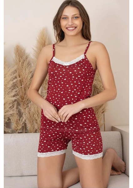 Kadın Bordo Kalp Desenli Askılı Şort Milan Kumaş Pijama Takımı