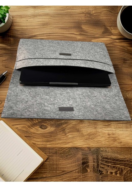 Gri Keçe Laptop Kılıfı 15.6 & 16 Inç Macbook ve Gamebook Uyumlu Koruyucu Tablet ve Evrak Çantası
