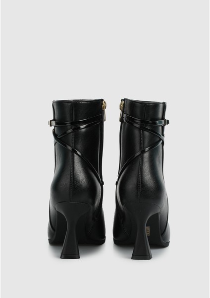 Siyah Kadın Bootie fırsatları
