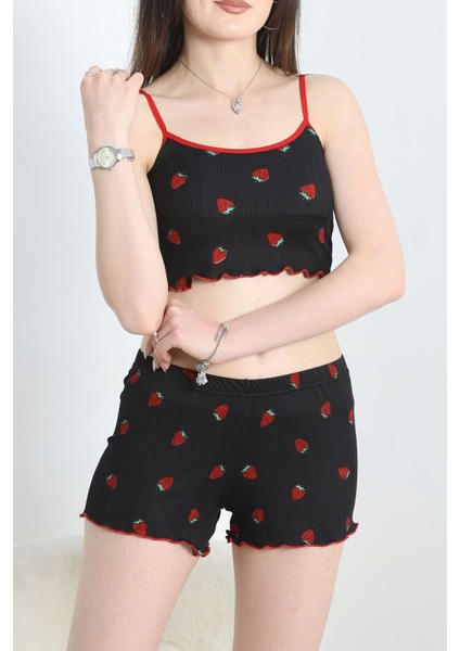 Kadın Siyah Desenli Kısa Askılı Şort Milan Kumaş Pijama Takımı