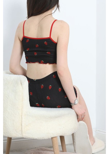 Kadın Siyah Desenli Kısa Askılı Şort Milan Kumaş Pijama Takımı modelleri